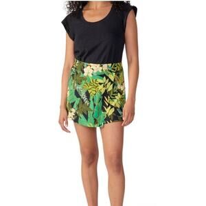 Sanctuary Wrap Skort Tropical Escape Plus Size 2X NWT Vacation Palm Summer Short